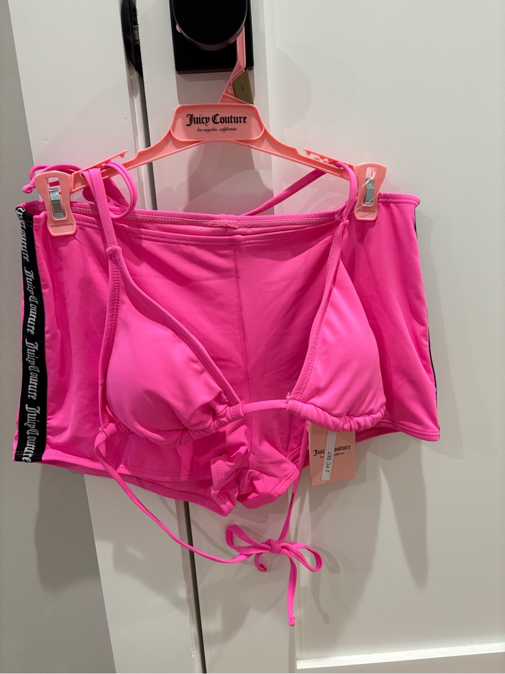 New Juicy Couture Pink Triangle Bikini Top and boy shorts bathing suit. LARGE